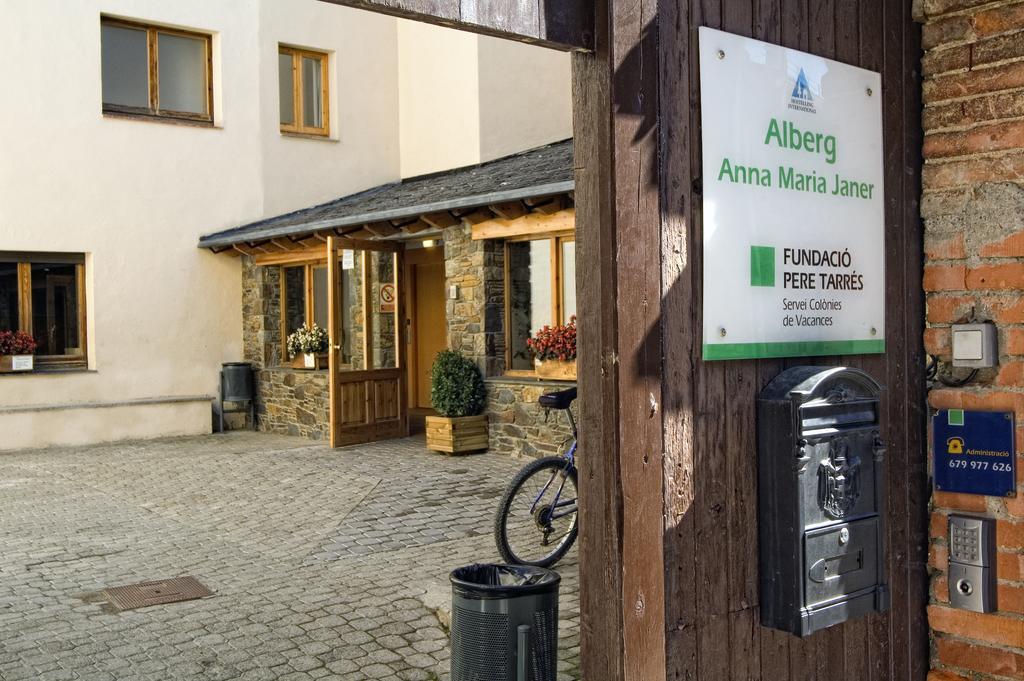 Alberg Anna Maria Janer Llivia Exterior photo