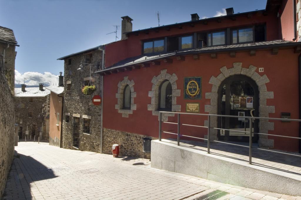 Alberg Anna Maria Janer Llivia Exterior photo